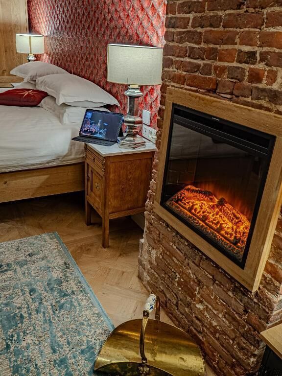 Suite, City View | Soundproofing, free WiFi, bed sheets