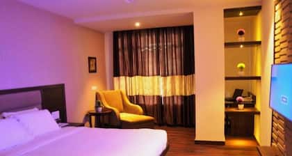 HOTEL FORTUNE BLUE