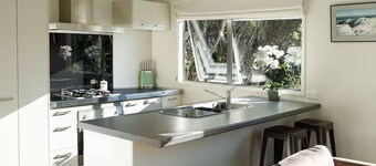 Retreat in Mangere Bridge