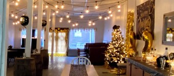 House near Osage River Ideal for Group Getaways & Special Events, Sleeps up to 8