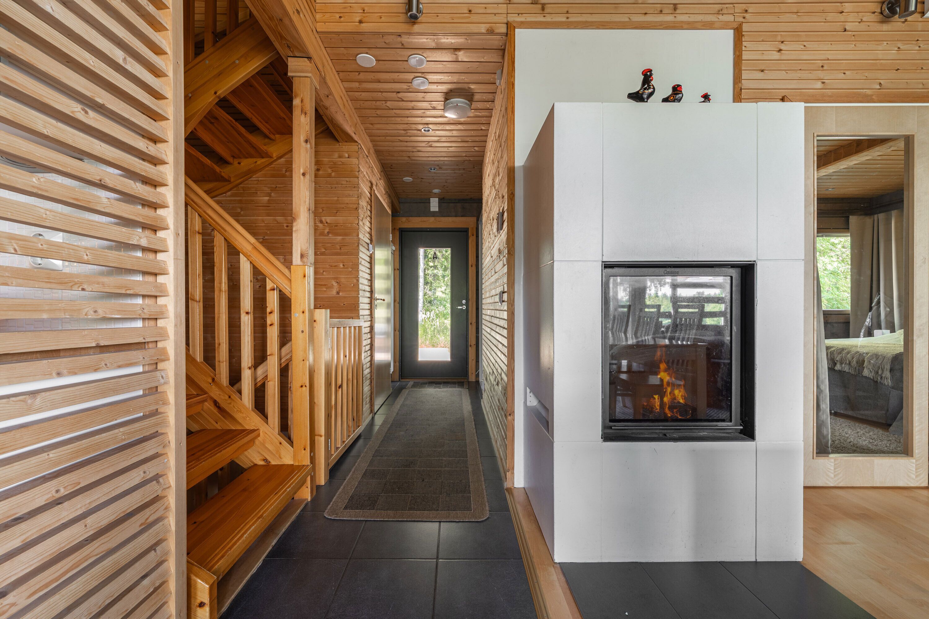 Pintu masuk interior