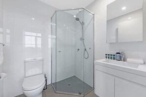 Hair dryer - Parkes Street Convenient Two-Bedroom (Harris Park)