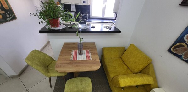 Shared Dormitory, 1 Bedroom, Smoking, Balcony | Living room