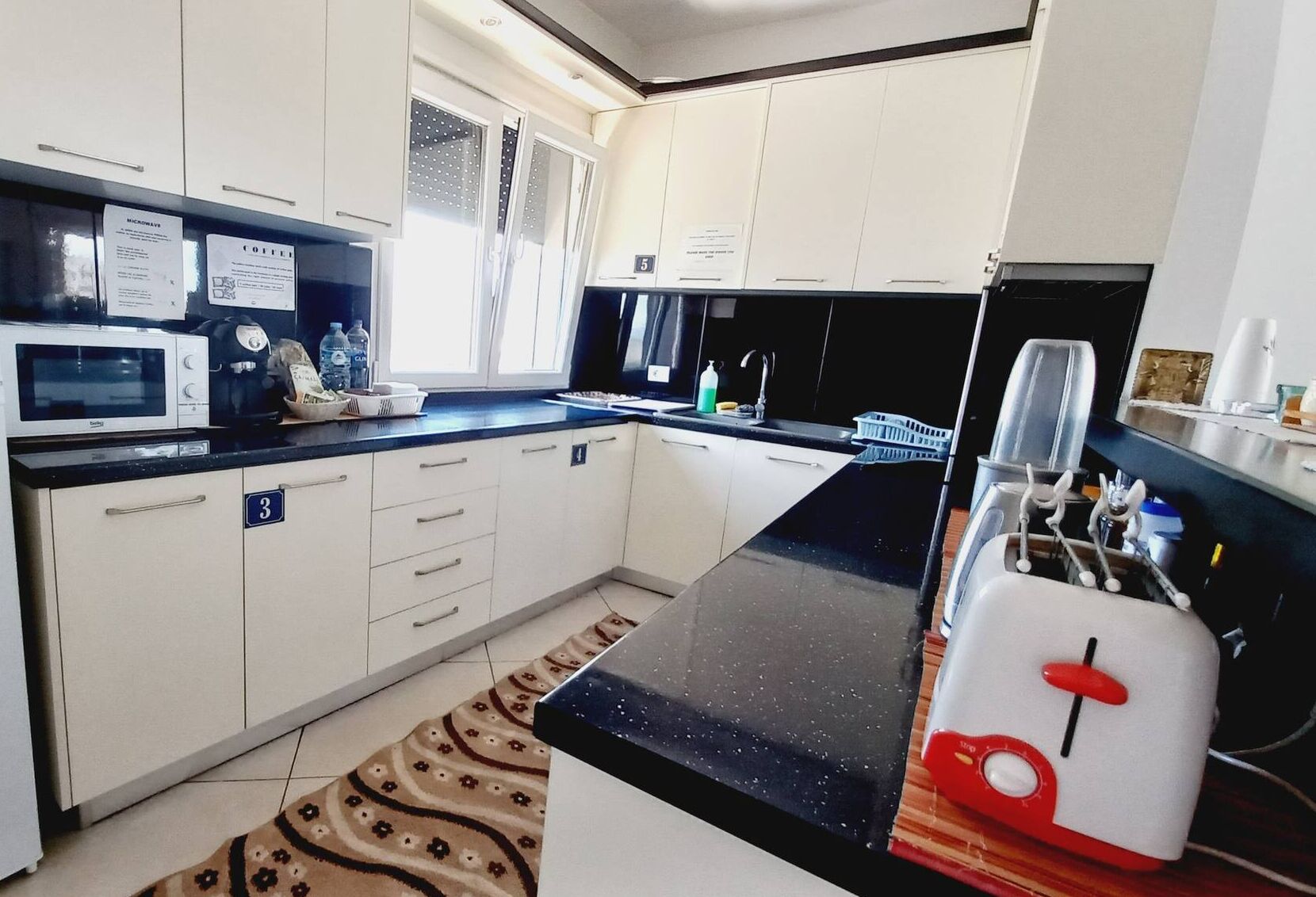 Dormitorio condiviso, 1 camera da letto, fumatori, balcone | Interni