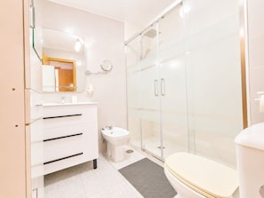 Hair dryer, towels - Apartamento Las Tres Piedras Conil (conil de la frontera)