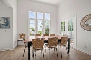 Dining - 723 Seahorse Road (Fripp Island)