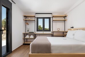 Deluxe Villa, Mountain View | Egyptian cotton sheets, premium bedding, memory-foam beds, in-room safe