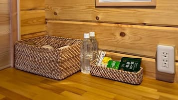 Cottage, Non Smoking, Private Bathroom | Room amenity