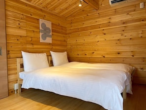 Cottage, niet-roken, privébadkamer (Olive Cottage NoSmoking privatebath) | Gratis wifi, beddengoed