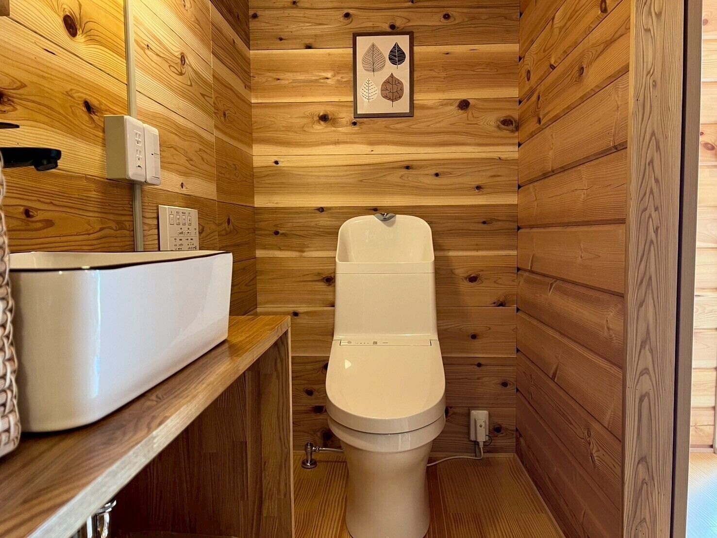 Olive Cottage, Non Smoking, Private Bathroom | Bathroom | Shower, free toiletries, hair dryer, slippers