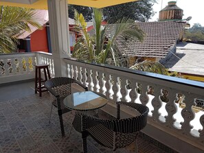 Living area - SoulBay Retreat by RNB HOTELS (Anjuna)