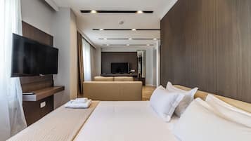 Deluxe Double Room | In-room safe, blackout curtains, iron/ironing board, free WiFi