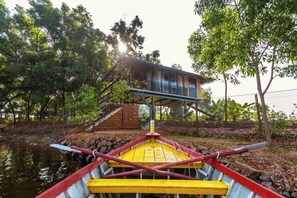 Naik kapal