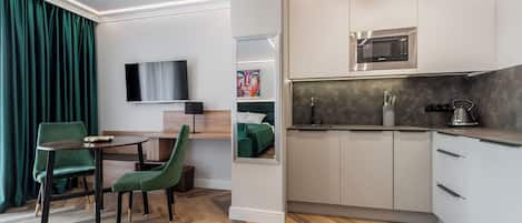 Classic Studio, Balcony