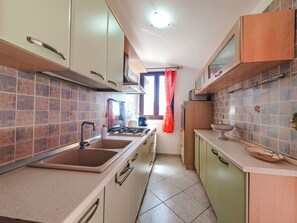 Microwave, oven, dishwasher