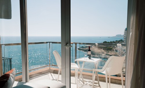 Sliema Waterfront Duplex with Spectacular Views
