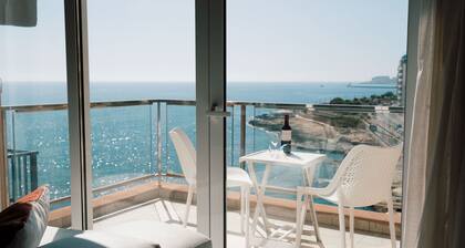 Sliema Waterfront Duplex with Spectacular Views