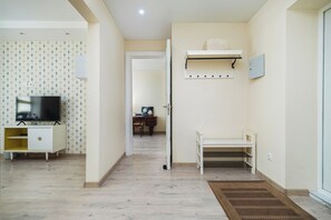 Deluxe Apartment, City View