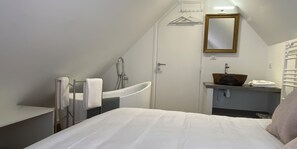 7 habitaciones, wifi y ropa de cama
