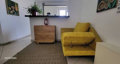 Room-5- Twin Room With City View