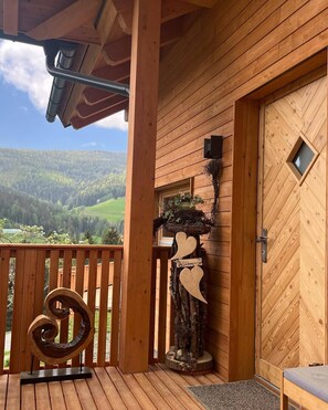 Exterior detail - Chalet Sound of Nature - Pool and panorama sauna (Hirschegg)