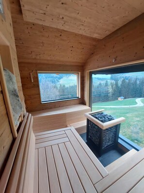 Sauna - Chalet Sound of Nature - Pool and panorama sauna (Hirschegg)