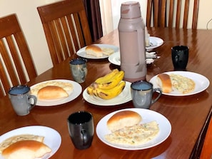 Breakfast meal