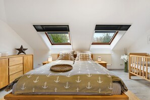 3 室のベッドルーム、WiFi、ベッドシーツ