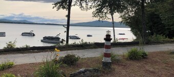 3-bed cottage on Ossipee Lake with dock space. August 23 through LaborDay 2025.