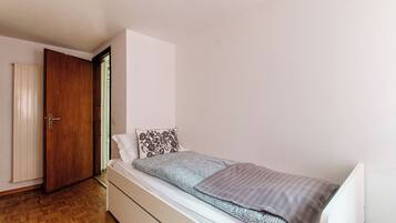 Appartement Classique, balcon, vue montagne