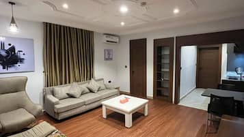 Suíte, para não fumantes | Área de estar