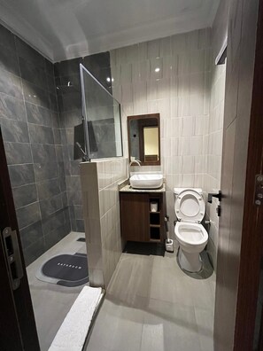 Bathroom - Moz One Apartments (Abuja)