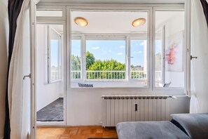 Unclassified image, 2 of 27, button - The Green Corner Apartment With Balcony (Zagreb)