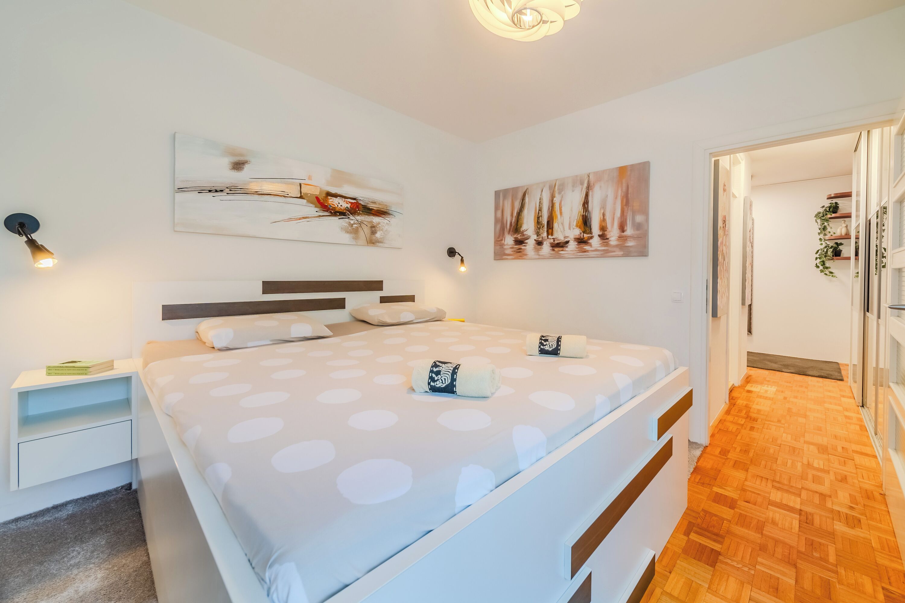 Family Apartment, Multiple Bedrooms (The Green Corner Apartment With) | 1 bedroom, free WiFi, bed sheets