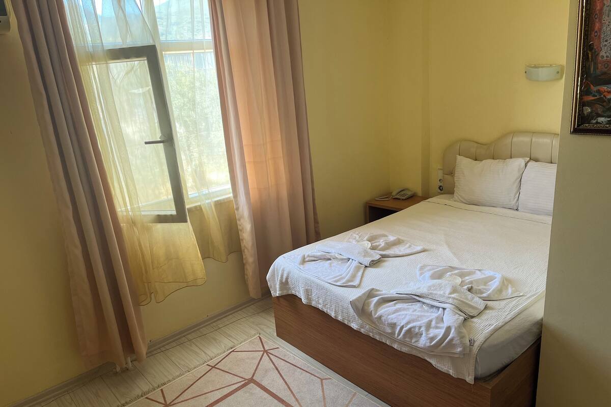 Standard Room, Mountain View | Free WiFi