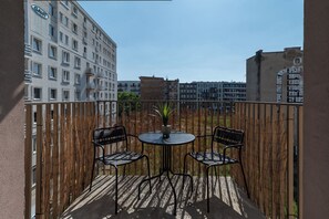 Studio, Balcony | City view