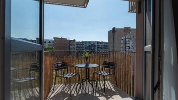 Studio, Balcony | Balcony