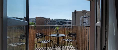 Estúdio, sacada | Sacada