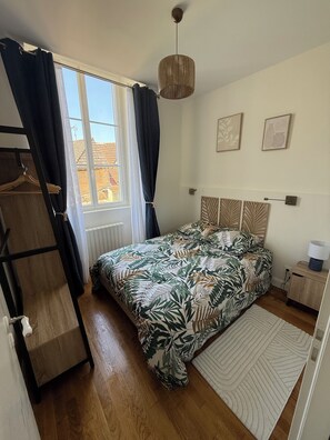 1 bedroom, free WiFi, bed sheets