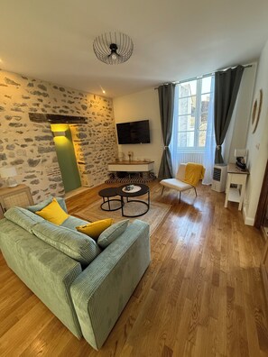 تلفزيون ذكي