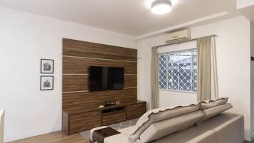 Basic Villa | Living area