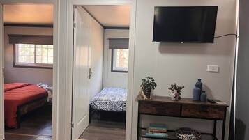 2 soveværelser, sengetøj