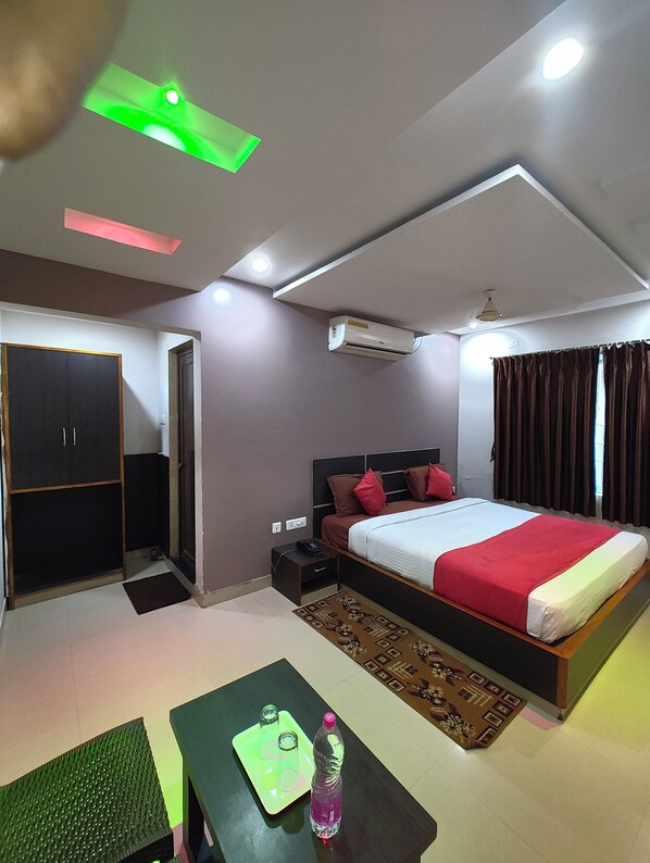 Double Room | Free WiFi - Hotel Near Golden Sea Beach Puri (Puri)