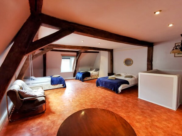 2 chambres, draps fournis