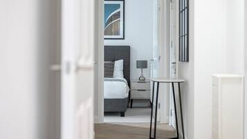 Căn hộ Tiêu chuẩn (2 Bedrooms) | Bộ đồ giường cao cấp, bộ trải giường