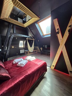 1 bedroom, free WiFi, bed sheets