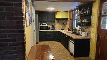 Køleskab, mikrobølgeovn, ovn, opvaskemaskine