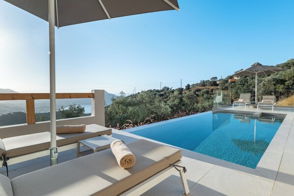 Piscina a l'aire lliure 