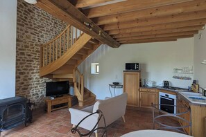 TV, fireplace - Campagne Normande - 2 Maisons de charme (Fay)