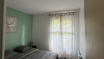1 habitación, wifi y ropa de cama